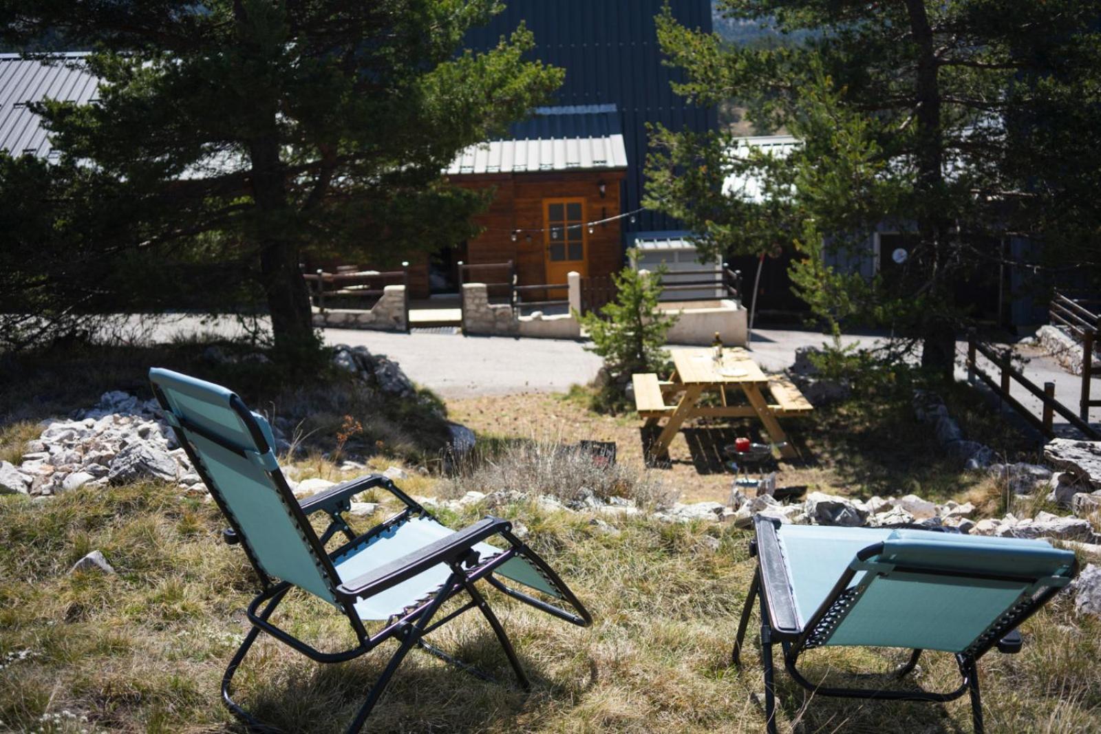 Bel Appartement Type Chalet Avec Balneo Et Jardin Greolieres Exterior foto